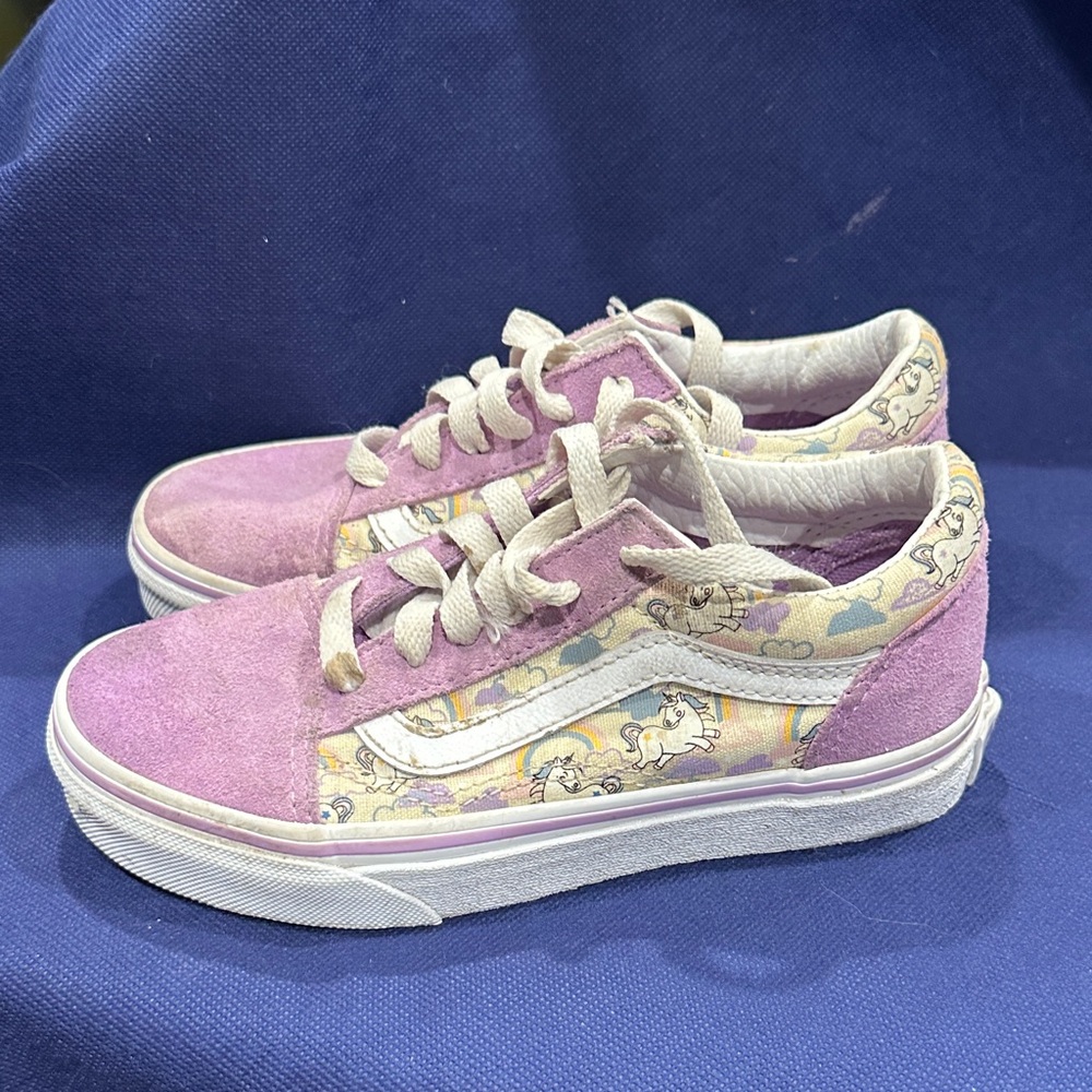 Vans Kids Sneakers in Purple and White with flying Unicorns Preloved